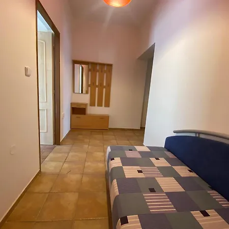 Apartman Majak U Zermanicke Prehrady Pitrov Exterior photo